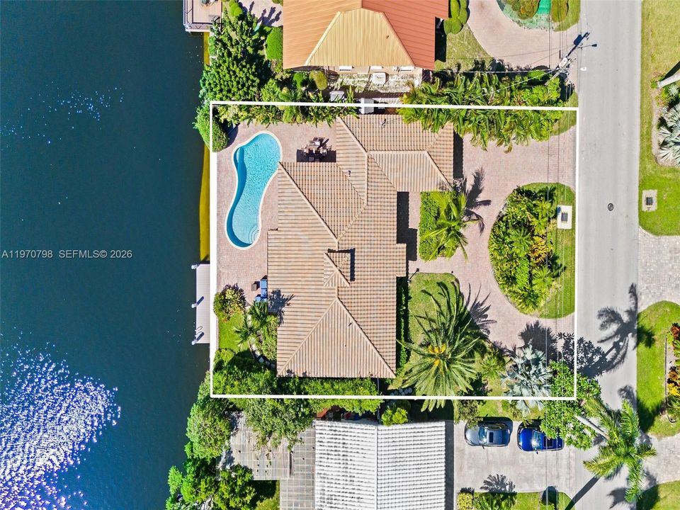 Недавно продано: $1,089,000 (3 спален, 2 ванн, 1866 Квадратных фут)