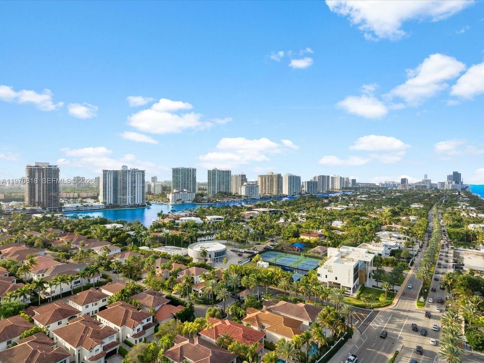 Active With Contract: $1,680,000 (3 beds, 2 baths, 2420 Square Feet)