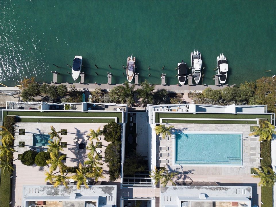 En Venta: $1,880,000 (3 camas, 3 baños, 1882 Pies cuadrados)