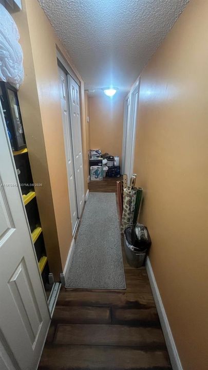 For Sale: $185,000 (2 beds, 2 baths, 1012 Square Feet)