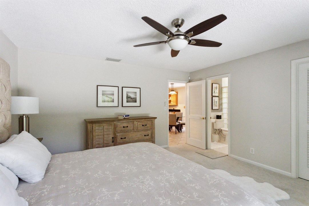 Primary suite