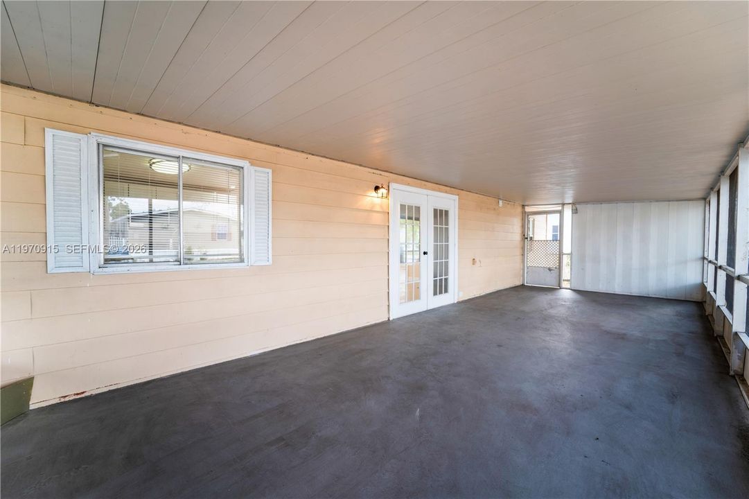 En Venta: $320,000 (3 camas, 2 baños, 1859 Pies cuadrados)