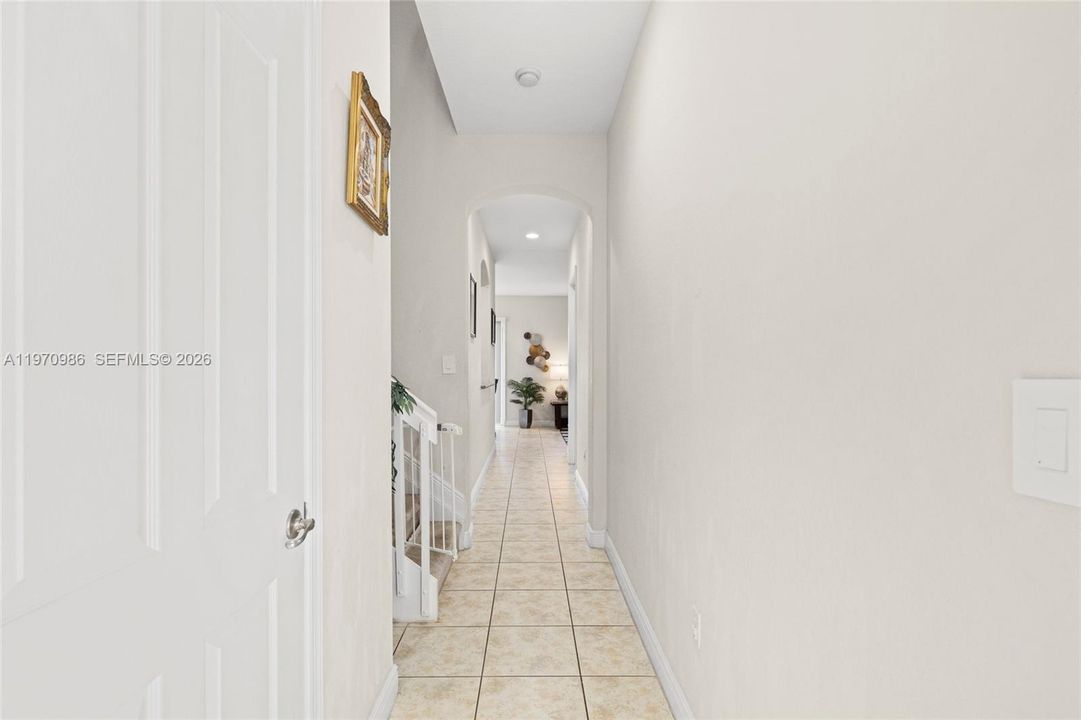 For Sale: $515,000 (3 beds, 3 baths, 2006 Square Feet)