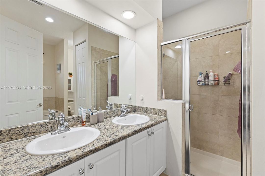 For Sale: $515,000 (3 beds, 3 baths, 2006 Square Feet)