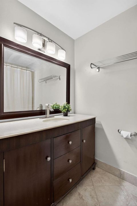 Ensuite Bath