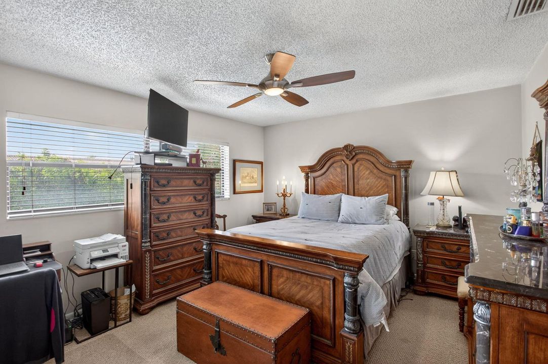 Large Bedroom