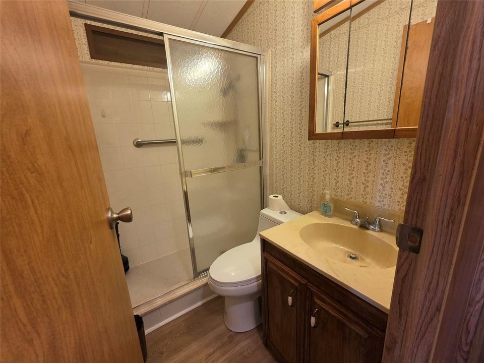 full bath