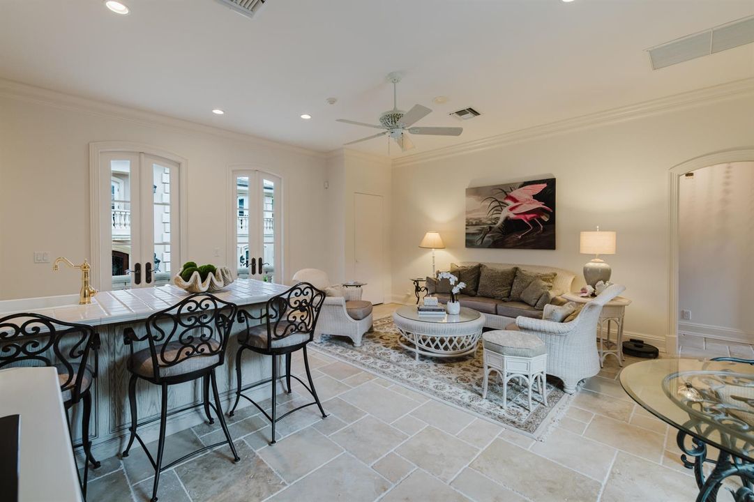 Guest House - Living Room