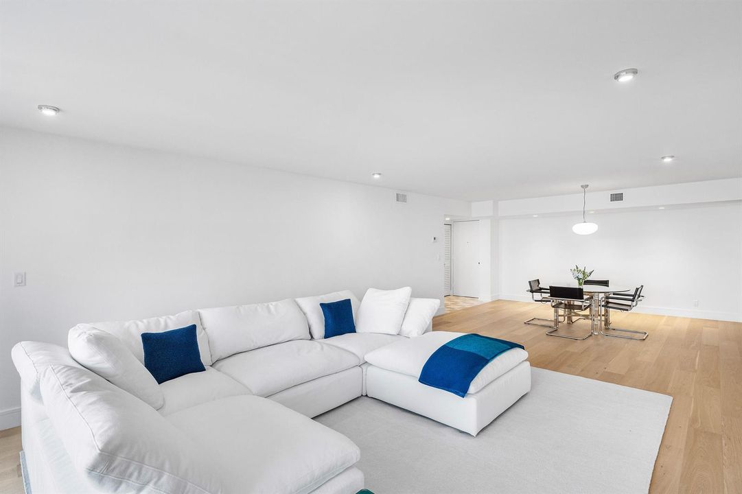 Living Room w/ Sweepig Water Views