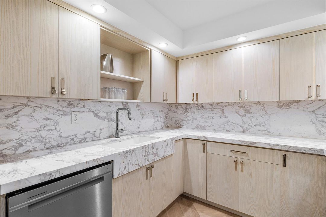 Kitchen w/ Ample Cabintery