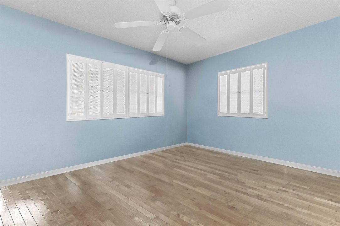 19 bedroom 01a