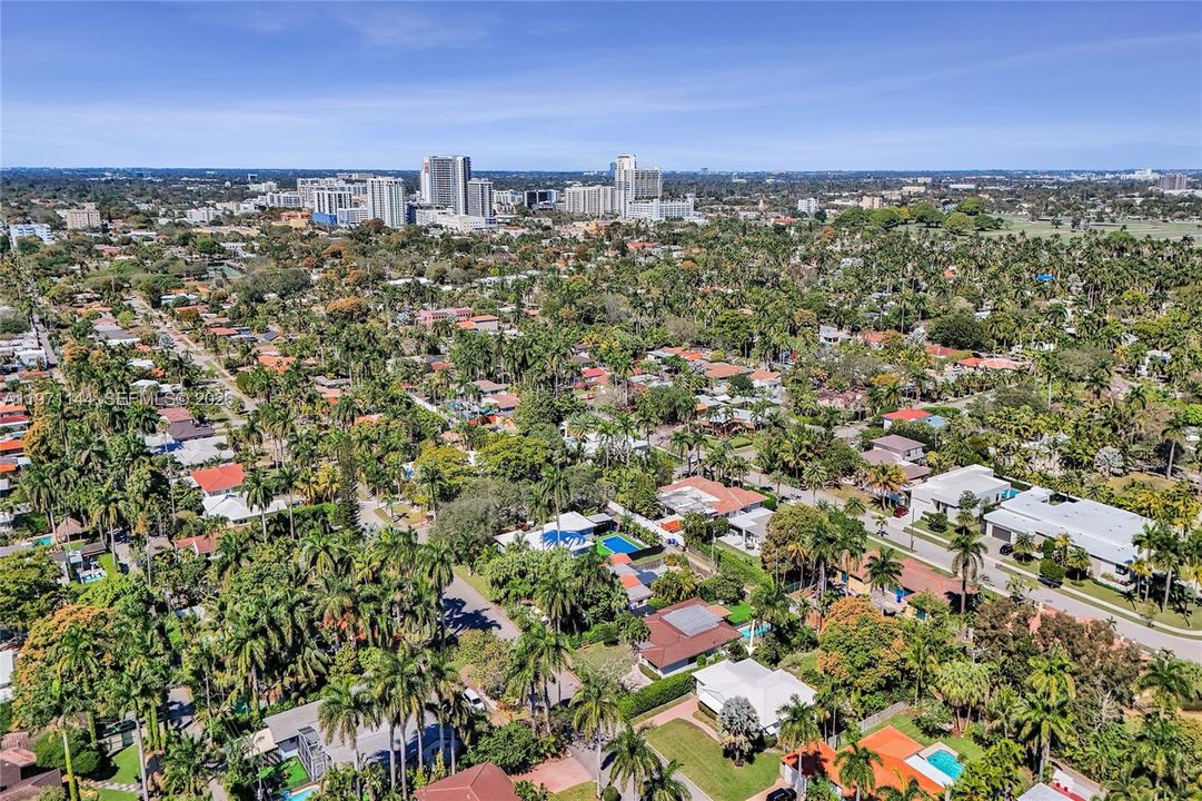 Activo con contrato: $685,000 (2 camas, 2 baños, 1466 Pies cuadrados)