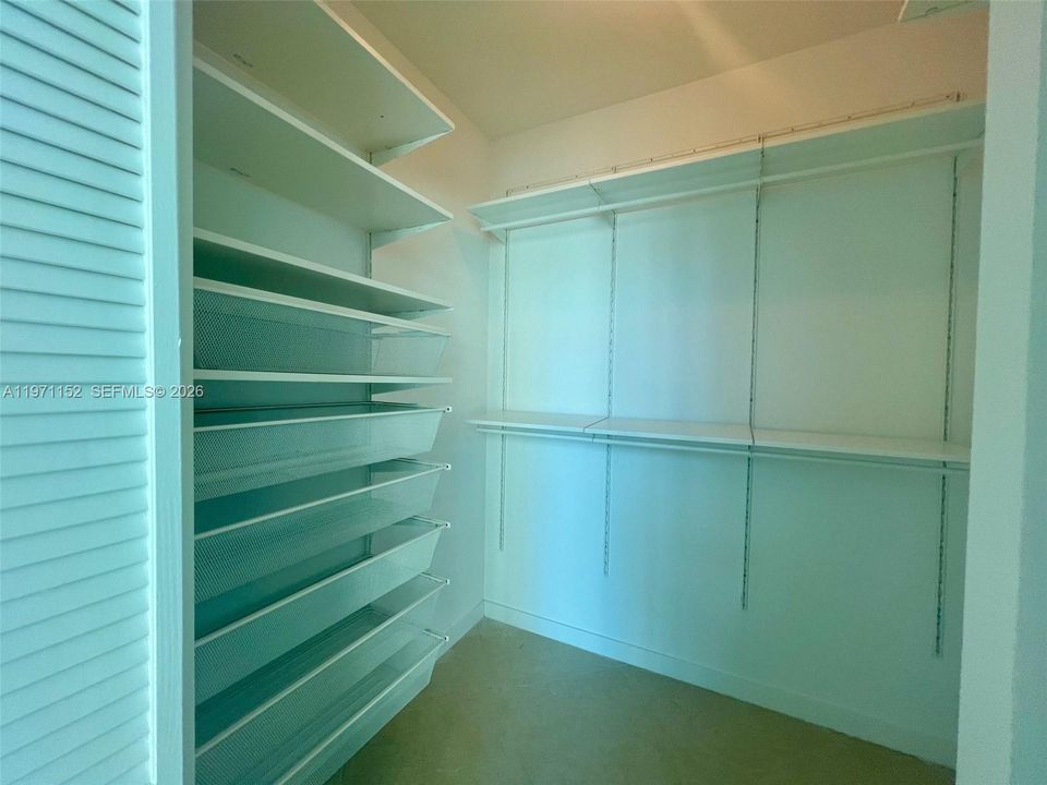 На продажу: $425,000 (1 спален, 1 ванн, 734 Квадратных фут)