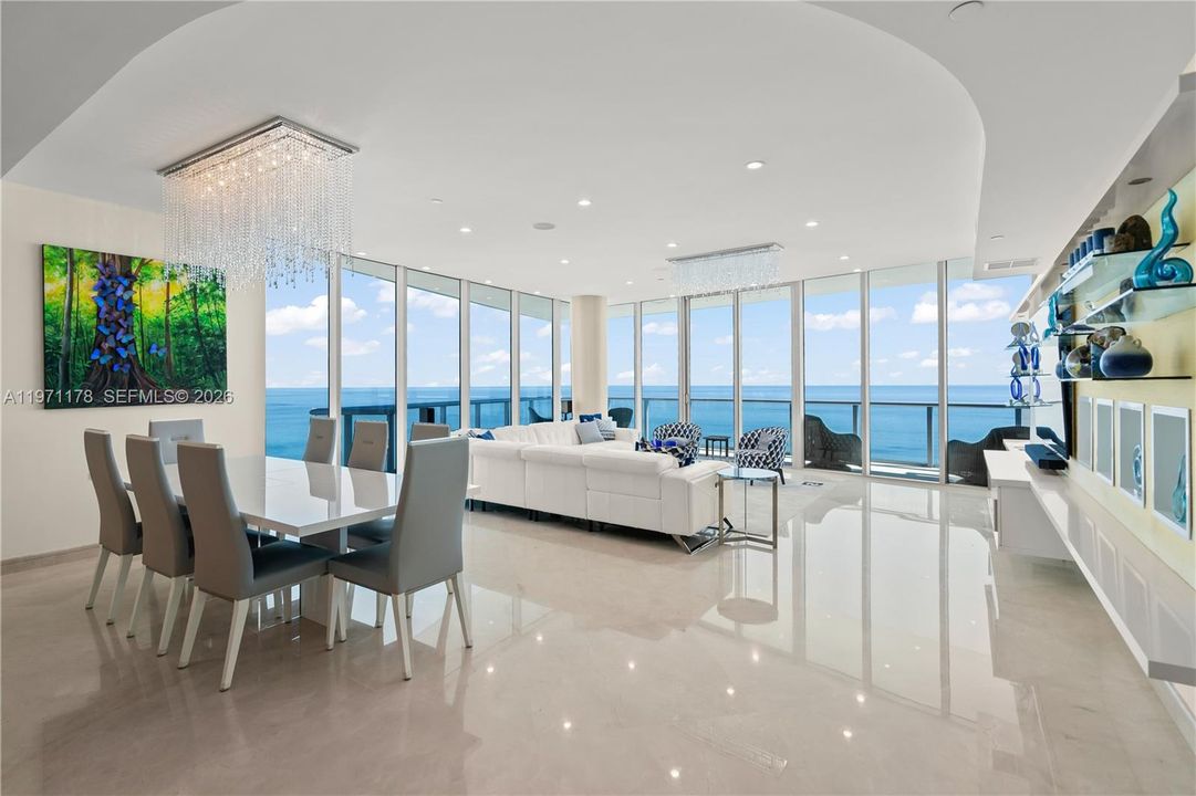 Active With Contract: $4,195,000 (4 beds, 5 baths, 2871 Square Feet)