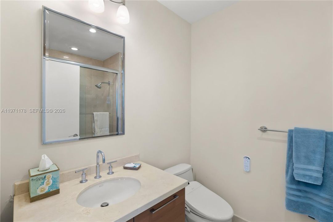 Active With Contract: $4,195,000 (4 beds, 5 baths, 2871 Square Feet)