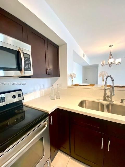 En Venta: $315,000 (3 camas, 2 baños, 1125 Pies cuadrados)