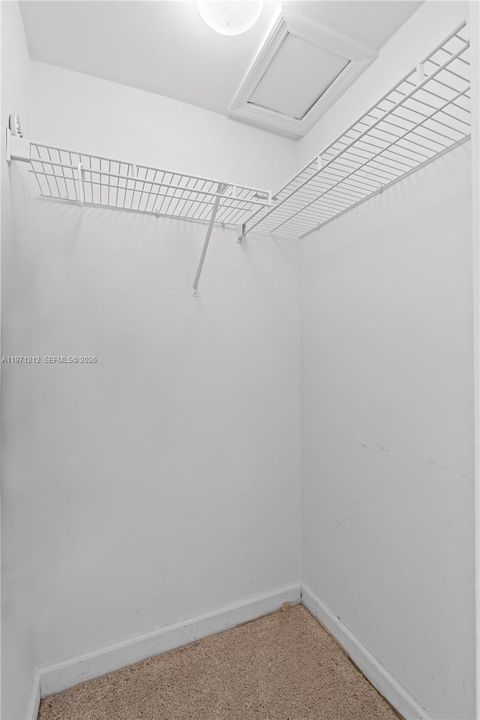 For Sale: $539,000 (2 beds, 2 baths, 1190 Square Feet)