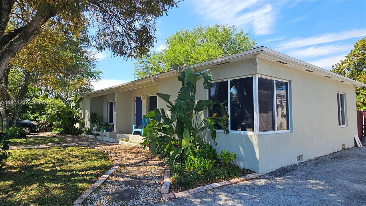 For Sale: $1,398,000 (0 beds, 0 baths, 2860 Square Feet)