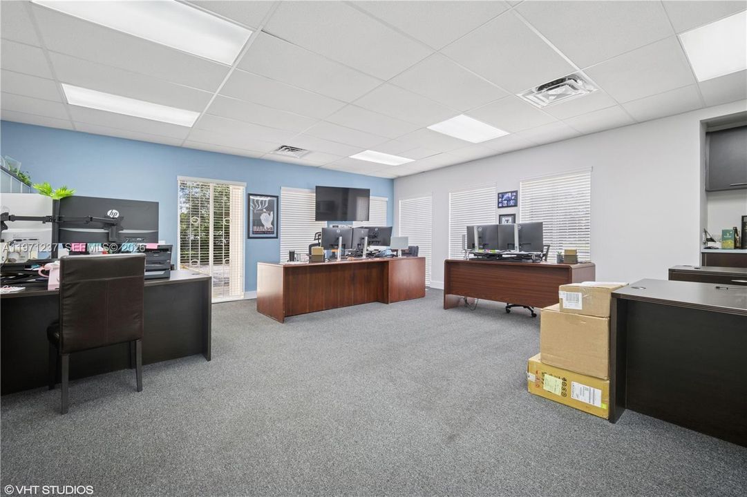 Activo con contrato: $4,650,000 (0 camas, 0 baños, 0 Pies cuadrados)