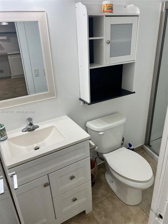 Active With Contract: $1,500 (1 beds, 1 baths, 1583 Square Feet)