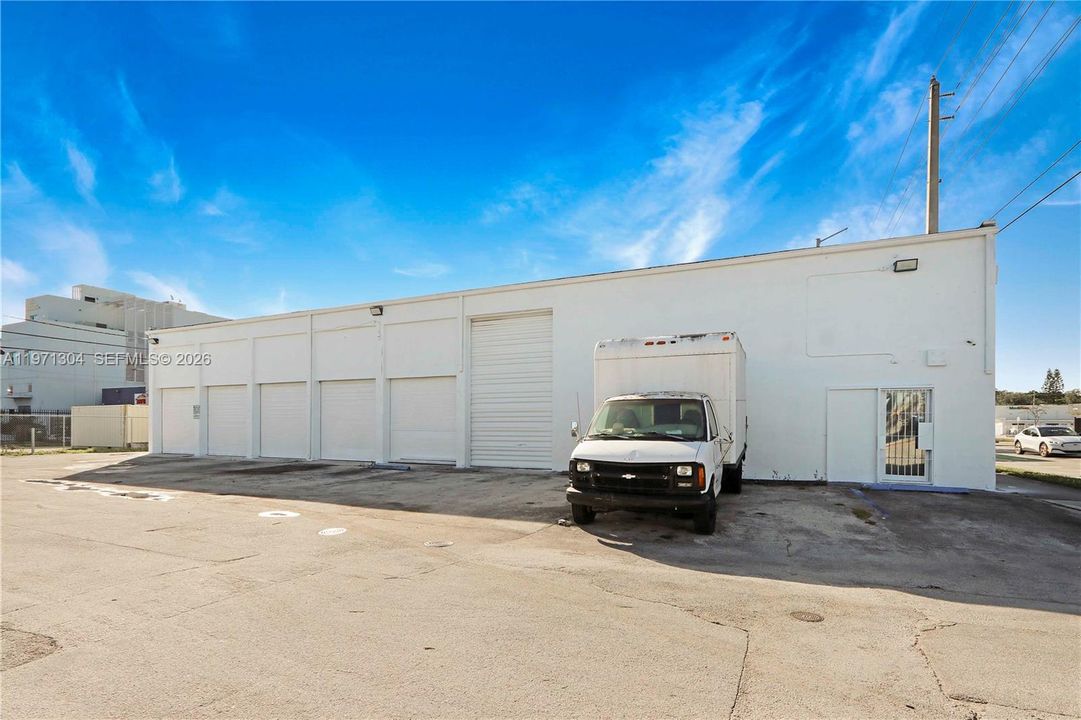 En Renta: $8,500 (0 camas, 0 baños, 0 Pies cuadrados)