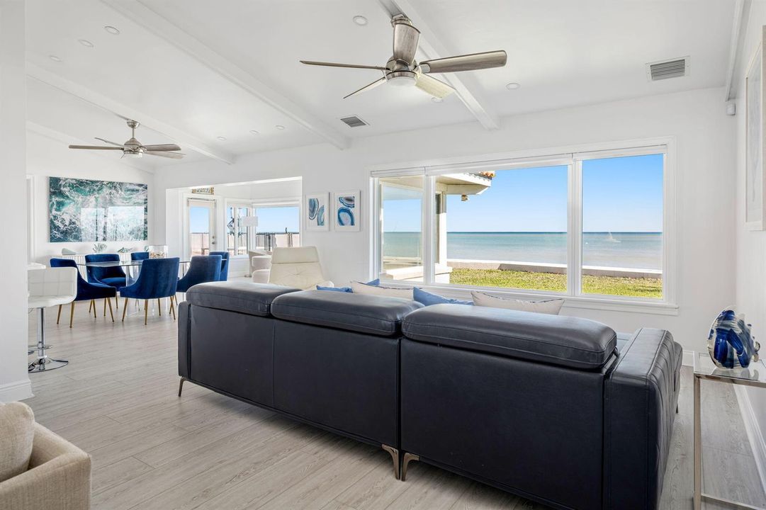29-web-or-mls-3766 Ocean Dr-5