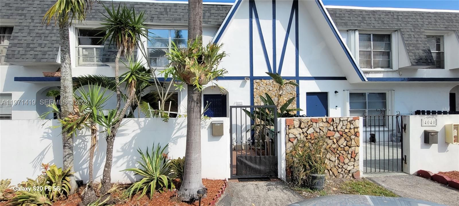 Activo con contrato: $273,000 (2 camas, 2 baños, 1292 Pies cuadrados)