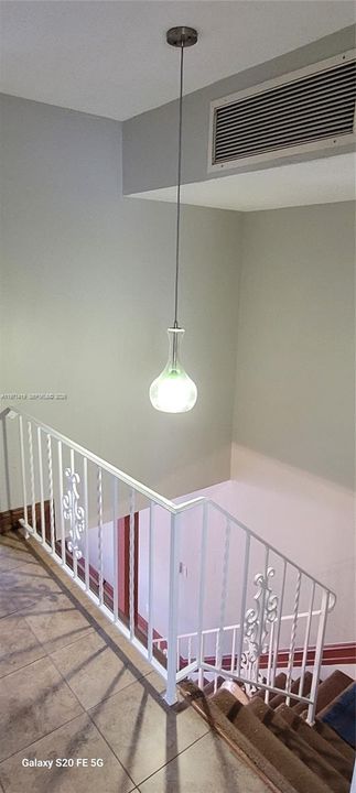 Activo con contrato: $273,000 (2 camas, 2 baños, 1292 Pies cuadrados)