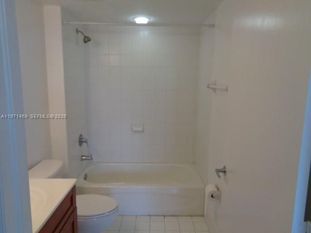 En Venta: $314,900 (1 camas, 2 baños, 982 Pies cuadrados)