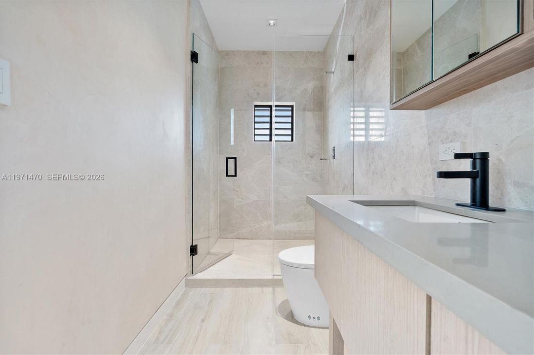 For Sale: $1,489,000 (4 beds, 3 baths, 1928 Square Feet)