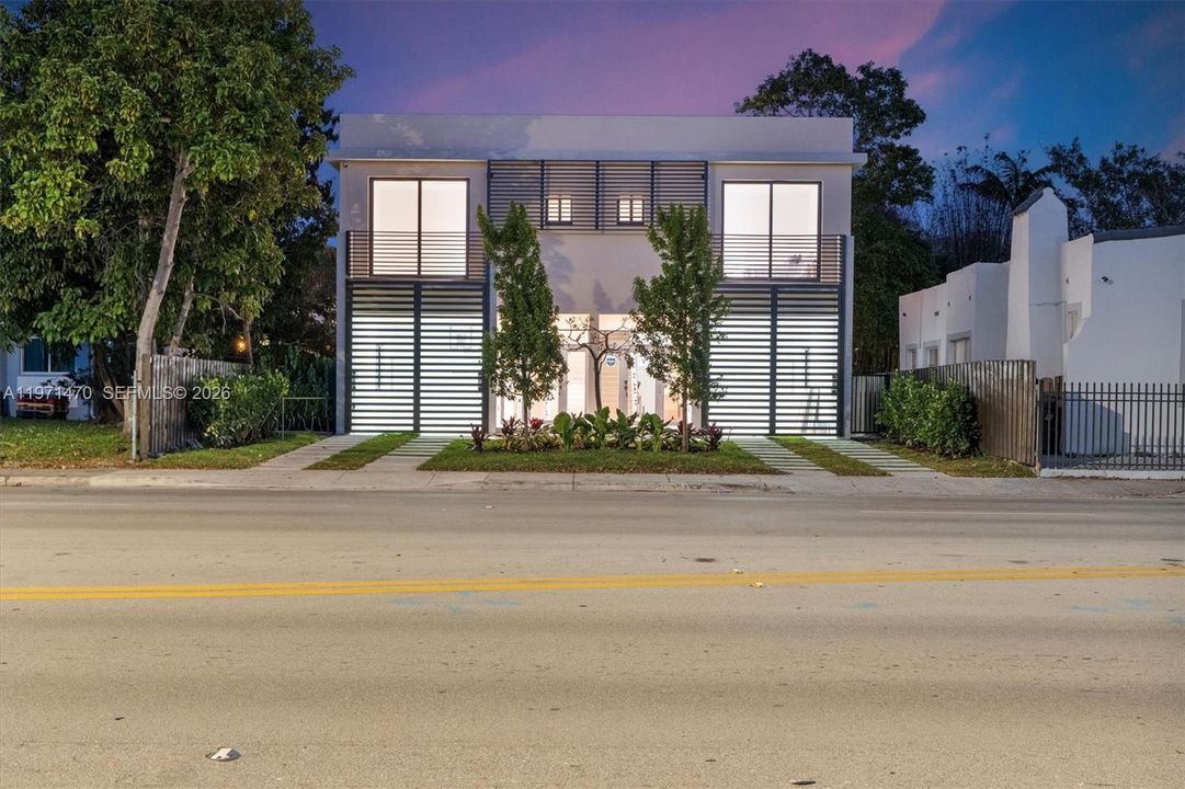 For Sale: $1,489,000 (4 beds, 3 baths, 1928 Square Feet)