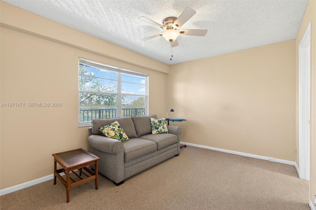 2nd Bedroom
