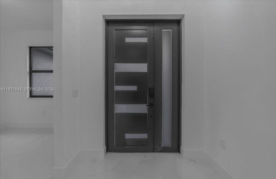 Под контрактом: $386,000 (3 спален, 2 ванн, 1712 Квадратных фут)
