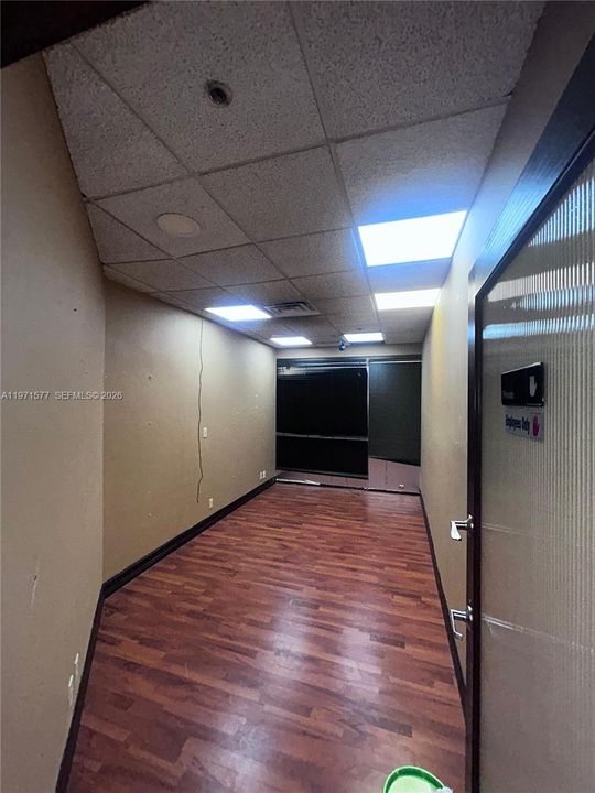 Active With Contract: $6,115 (0 beds, 0 baths, 0 Square Feet)
