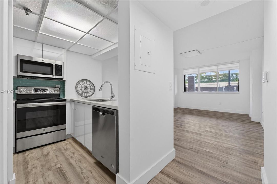 En Venta: $319,900 (1 camas, 1 baños, 640 Pies cuadrados)