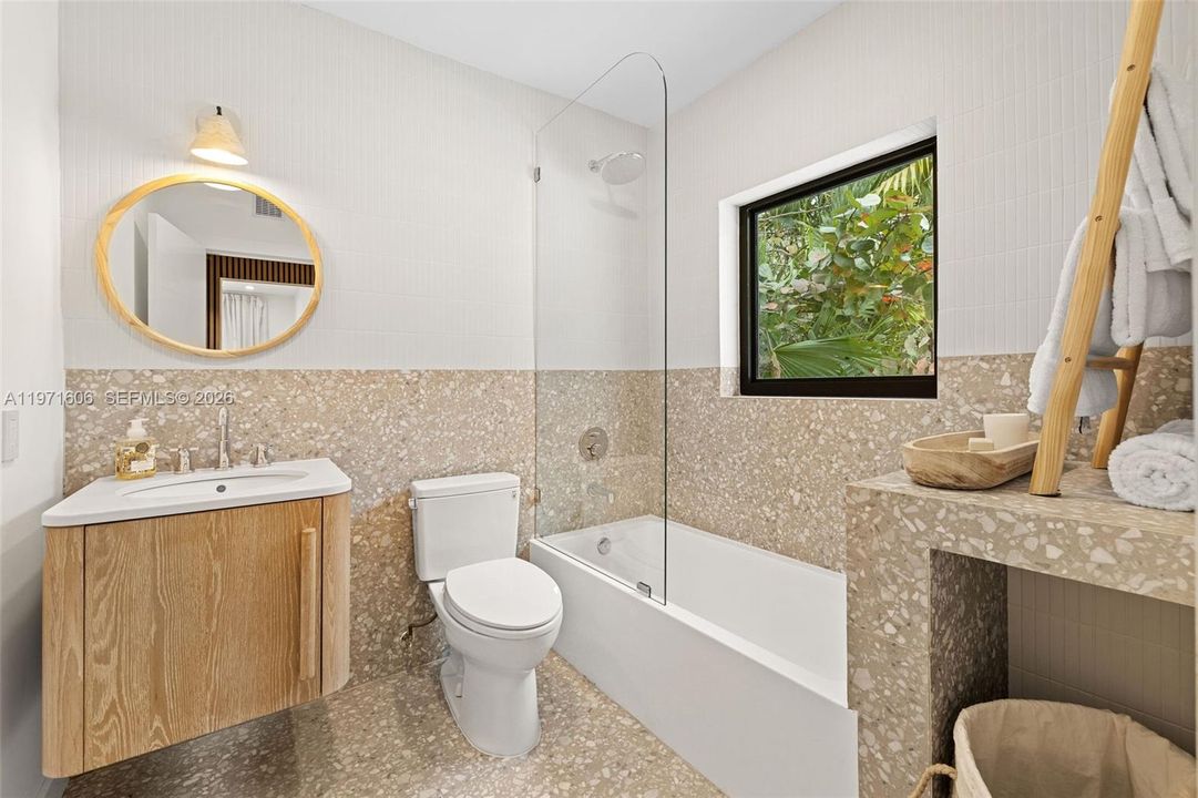 For Sale: $6,000,000 (5 beds, 5 baths, 0 Square Feet)