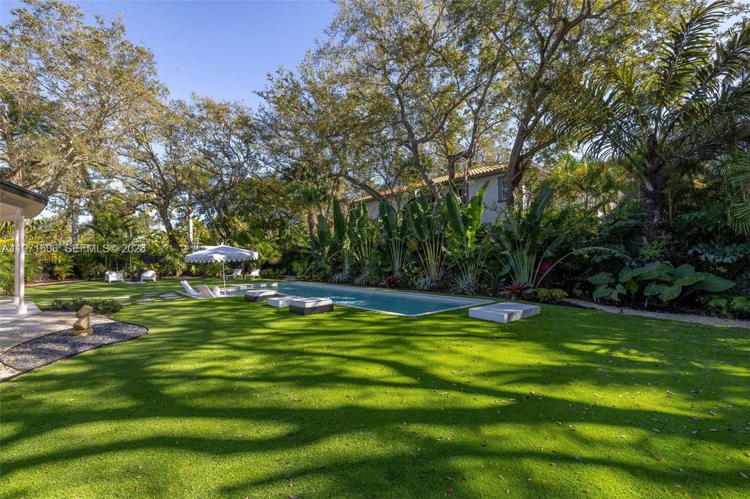 For Sale: $6,000,000 (5 beds, 5 baths, 0 Square Feet)
