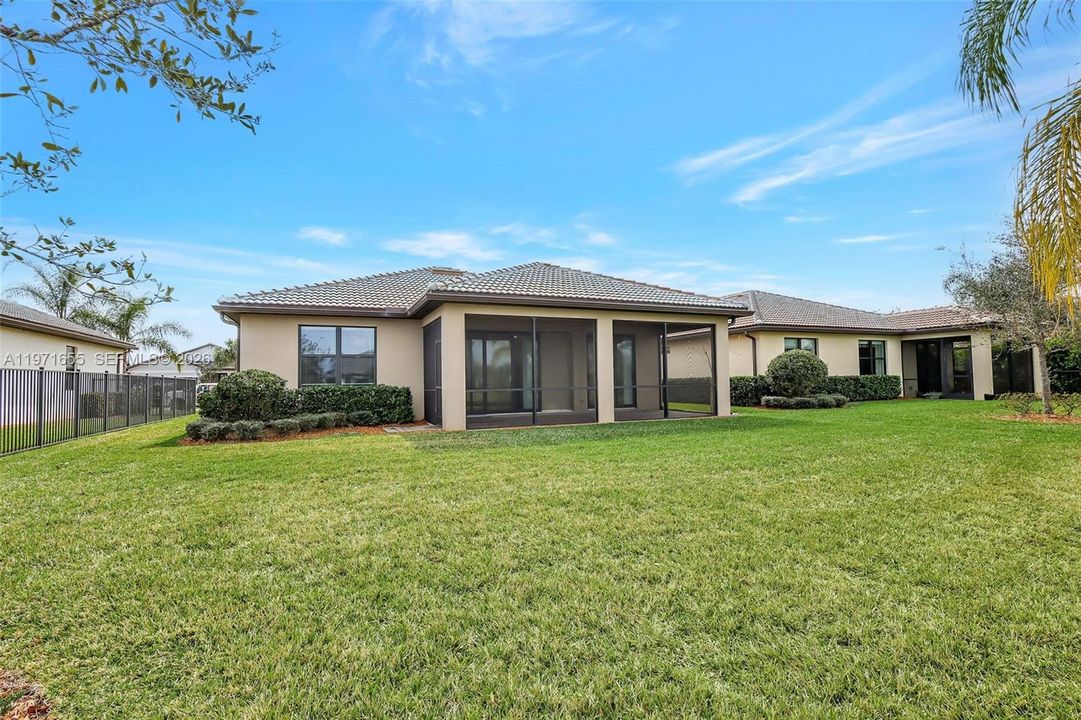 En Venta: $499,000 (3 camas, 2 baños, 1743 Pies cuadrados)