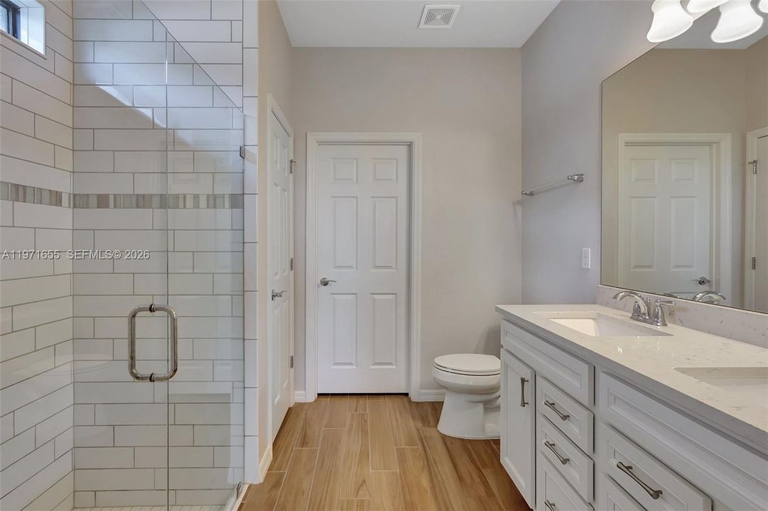 En Venta: $499,000 (3 camas, 2 baños, 1743 Pies cuadrados)