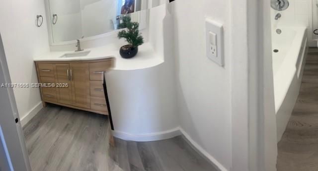 На продажу: $215,000 (1 спален, 1 ванн, 807 Квадратных фут)