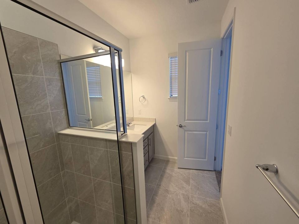 Master bath 2