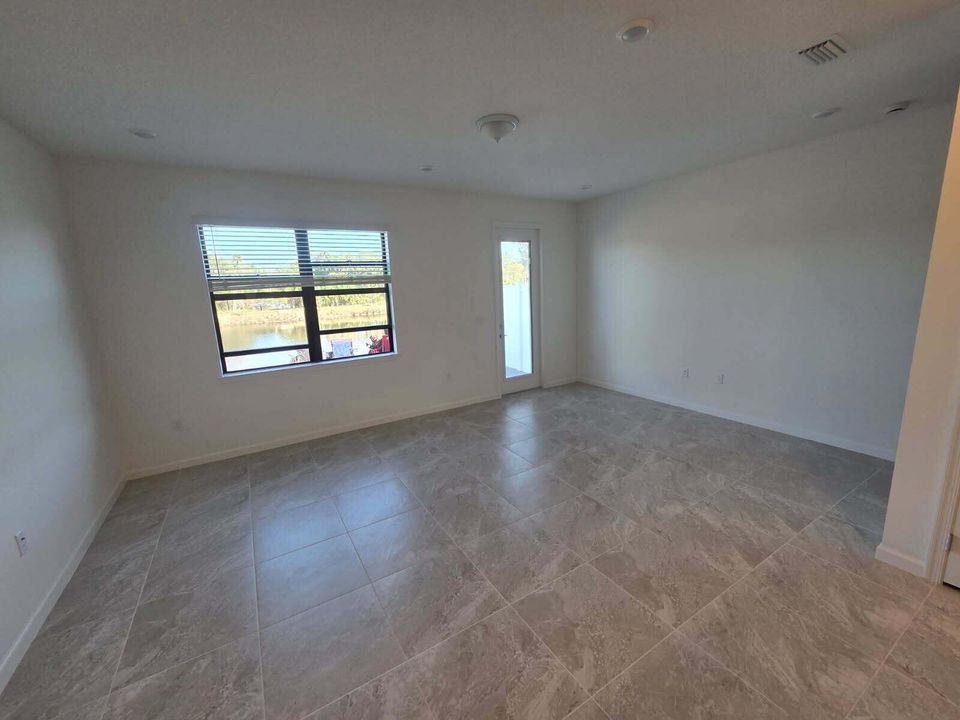 Living room 1