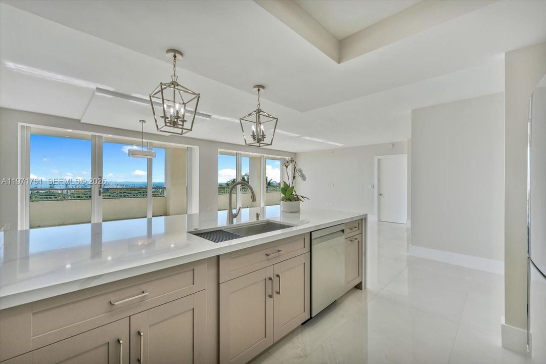 For Sale: $3,495,000 (2 beds, 2 baths, 2110 Square Feet)