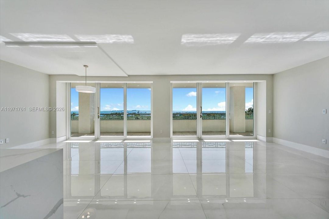 For Sale: $3,495,000 (2 beds, 2 baths, 2110 Square Feet)