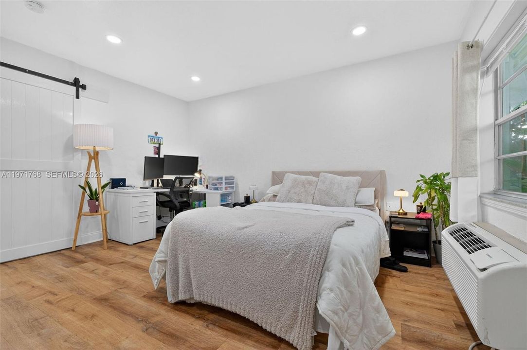En Venta: $195,000 (0 camas, 1 baños, 420 Pies cuadrados)