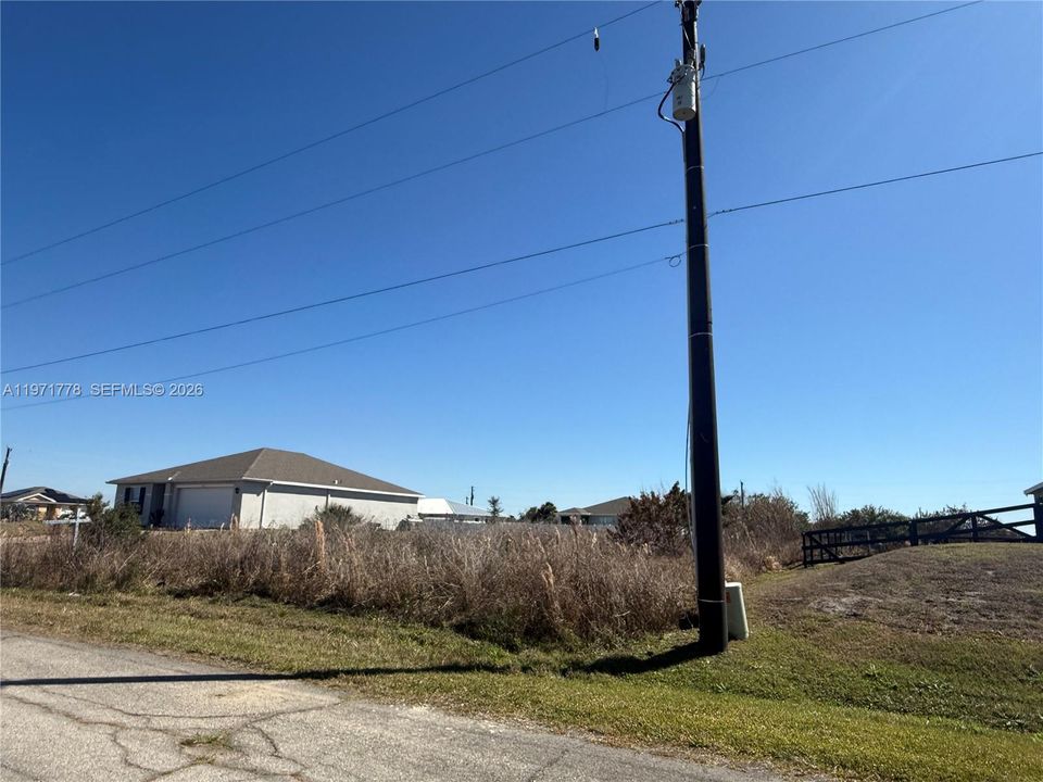 待售: $29,000 (0.23 acres)