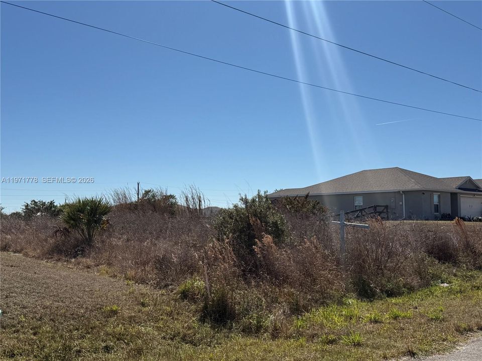 待售: $29,000 (0.23 acres)
