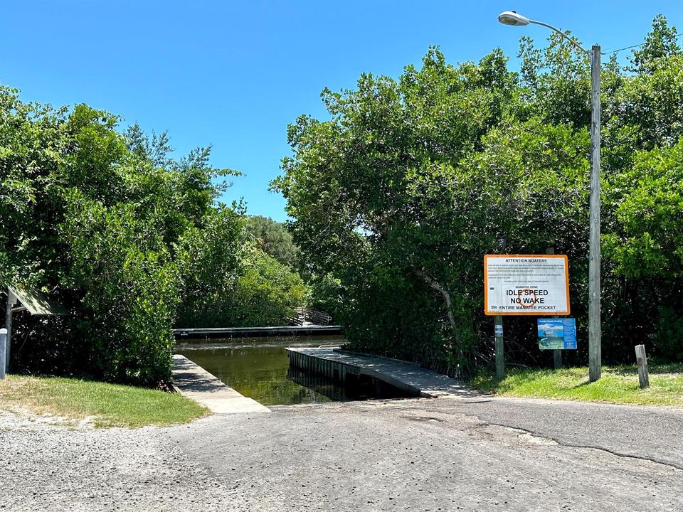 community boat ramp