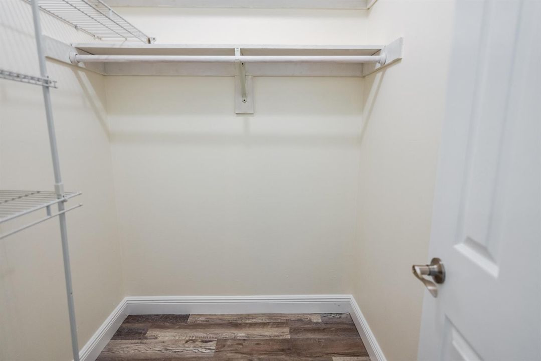 walk in closet