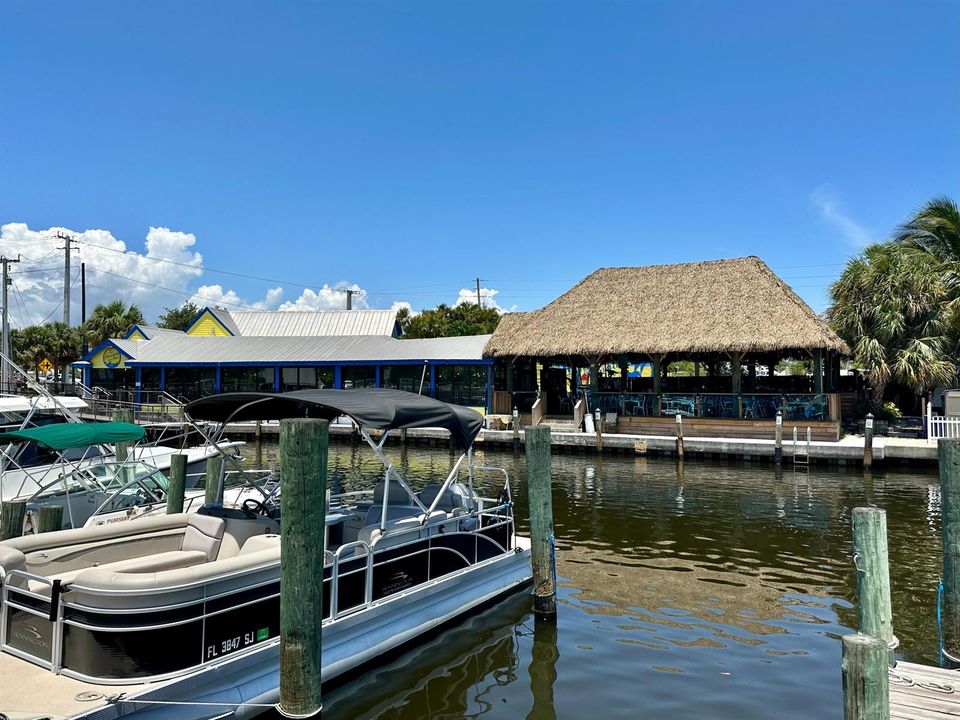 waterfront dining